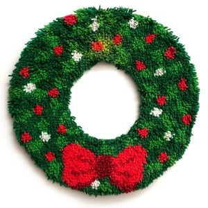 SALE!  Vintage Latch Hook Wreath 23”